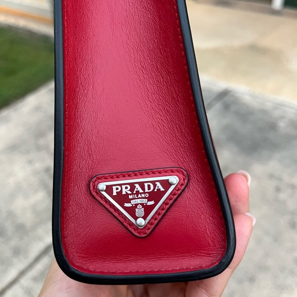 Red Prada Leather Handbag - Picture 4 of 9